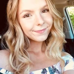 Meet your Posher, Lauren